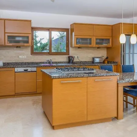 Suzan Sea View Antalya Willa